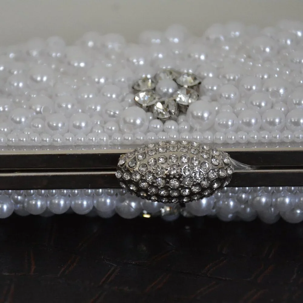 Elegant White Pearl Clutch - Picture 10 of 14